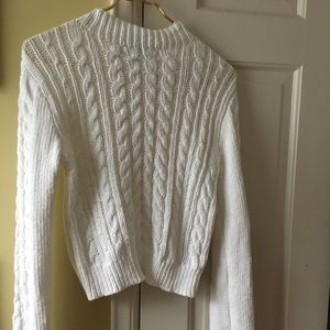Forever 21 white Cable knit sweater sz M